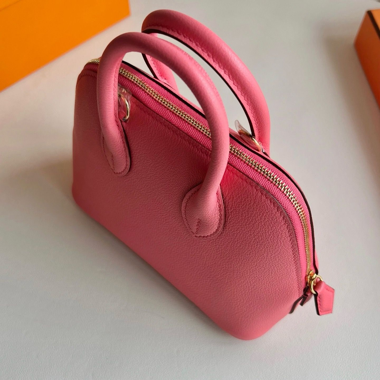 Hermes Bolide 1923 Mini Handmade Bag in Rose Azalee Evercolor Calfskin - Image 4