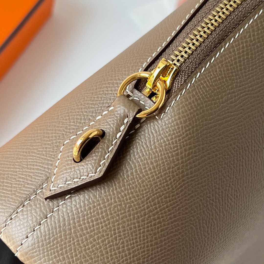 Hermes Bolide 1923 25 Handmade Bag In Taupe Epsom Calfskin - Image 8