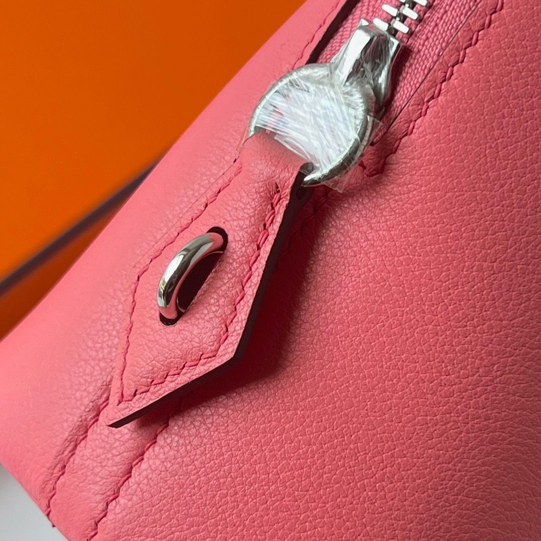 Hermes Bolide 1923 25 Handmade Bag In Rose Lipstick Evercolor Calfskin - Image 4
