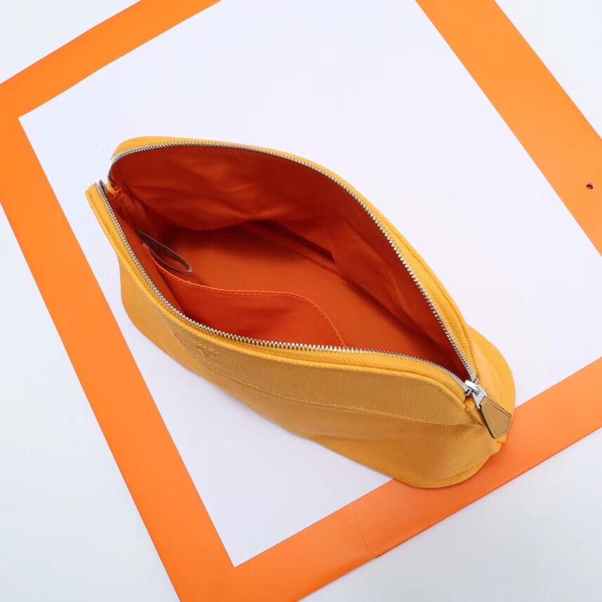 Hermes Medium Bolide Travel Case In Solei Cotton - Image 7