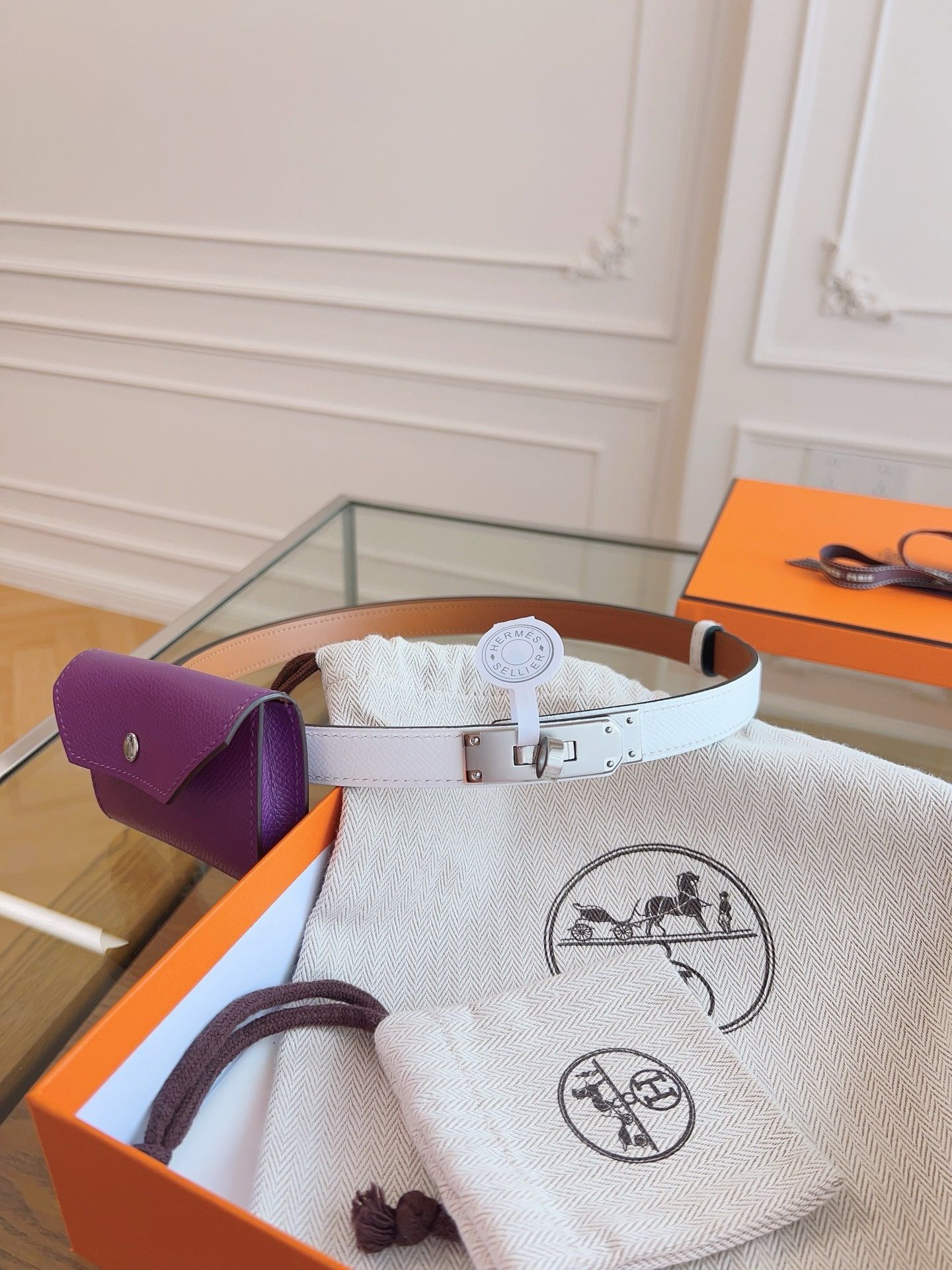 Hermes Kelly Pocket 18 Belt in White and Violet Epsom Calfskin - Image 3