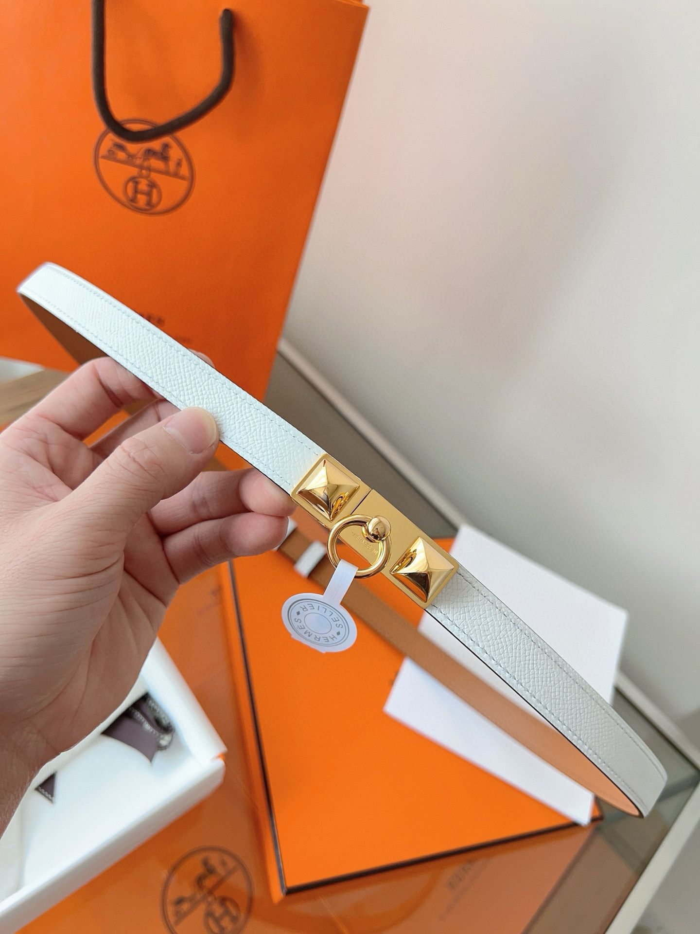 Hermes Rivale 18 Belt in White Epsom Calfskin - Image 4