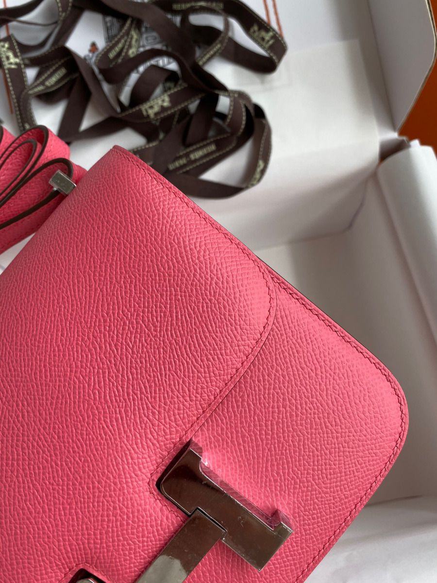 Hermes Constance 18 Handmade Bag In Rose Lipstick Epsom Calfskin - Image 4