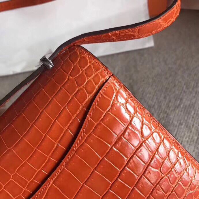 Hermes Constance 24 Handmade Bag In Orange Niloticus Crocodile - Image 5