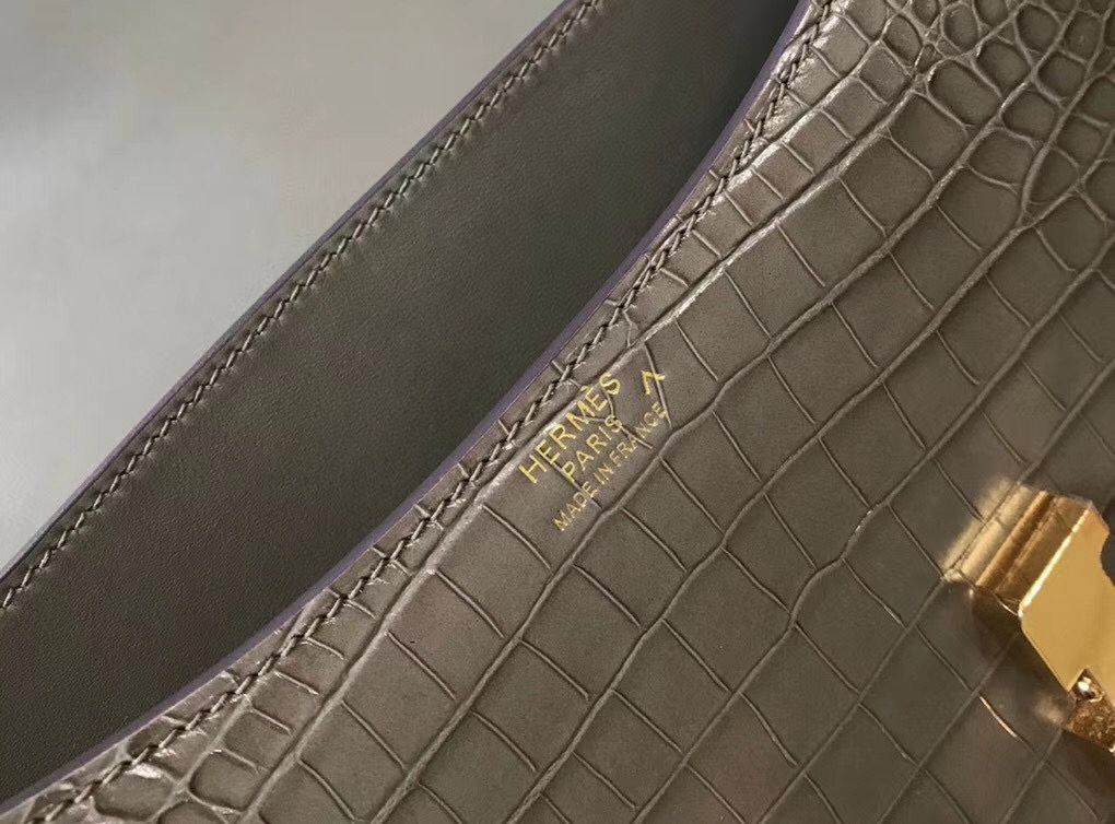 Hermes Constance 24cm Bag In Taupe Embossed Crocodile - Image 8