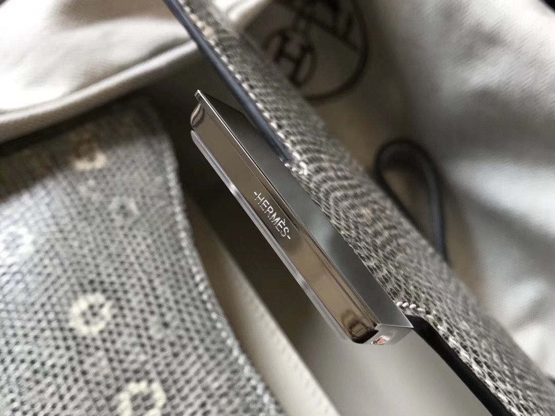 Hermes Constance 24cm Bag In Ombre Embossed Natural Lizard - Image 6