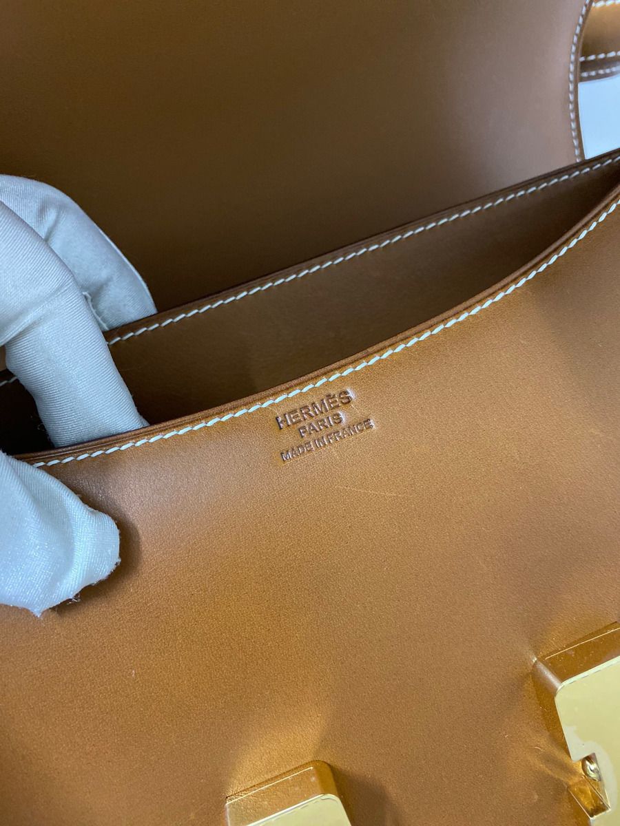 Hermes Constance 24 Handmade Bag In Gold Barenia Calfskin - Image 8