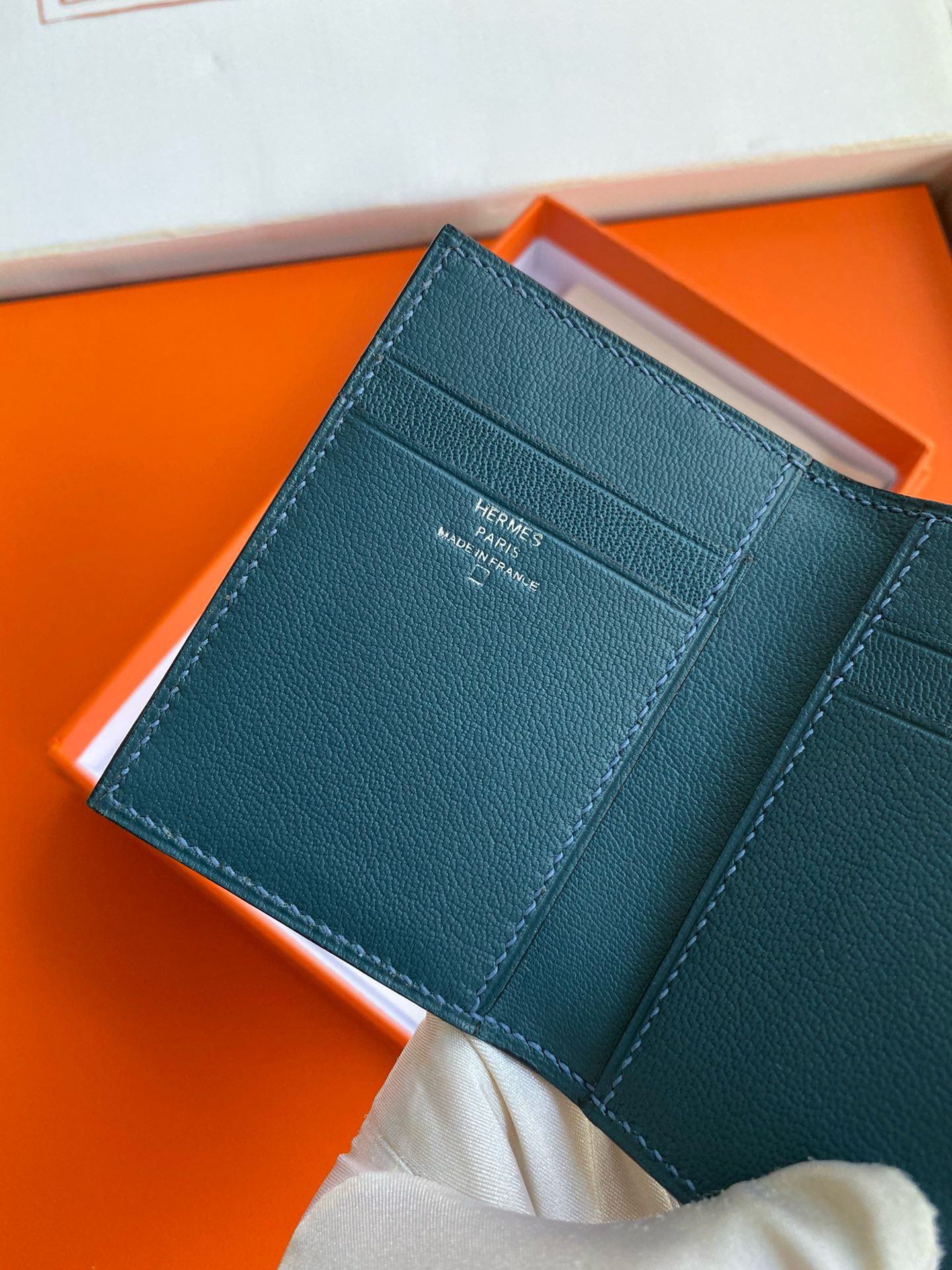 Hermes MC² Euclide Card Holder in Blue Colvert Shiny Alligator Leather - Image 4