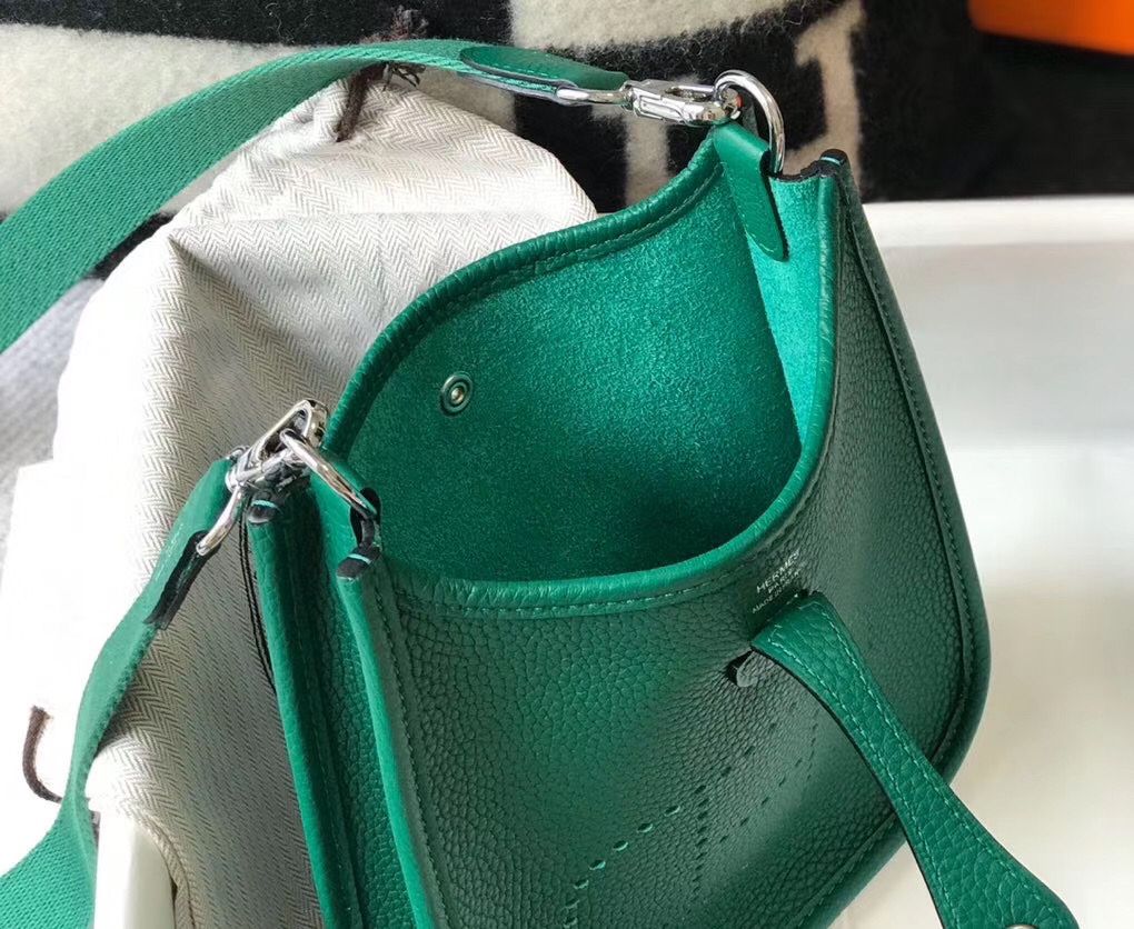 Hermes Evelyne III TPM Bag In Vert Vertigo Clemence Leather - Image 9
