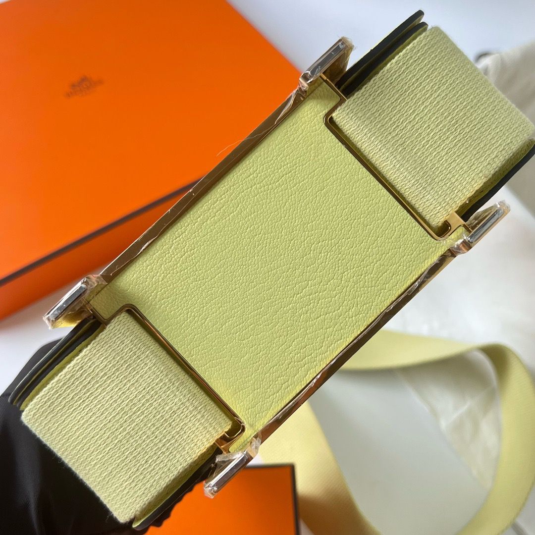 Hermes Geta Handmade Bag In Jaune Bourgeon Chevre Mysore Leather - Image 6