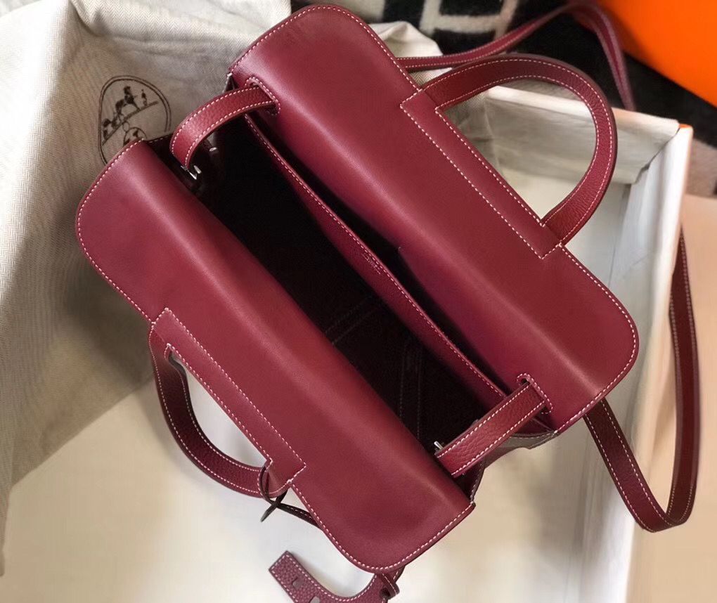 Hermes Halzan 31cm Bag In Bordeaux Clemence Leather - Image 6