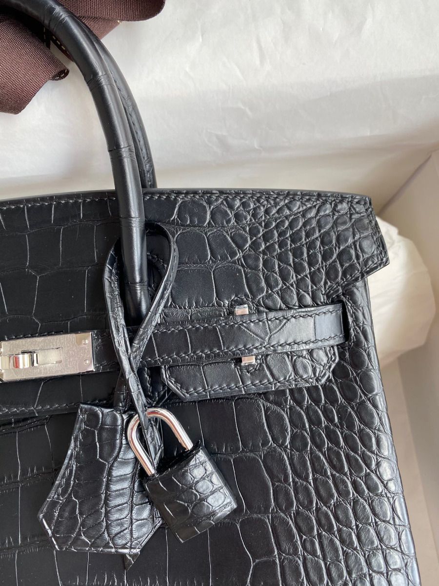 Hermes Birkin 25 Bag In Black Matte Alligator Crocodile Skin - Image 9