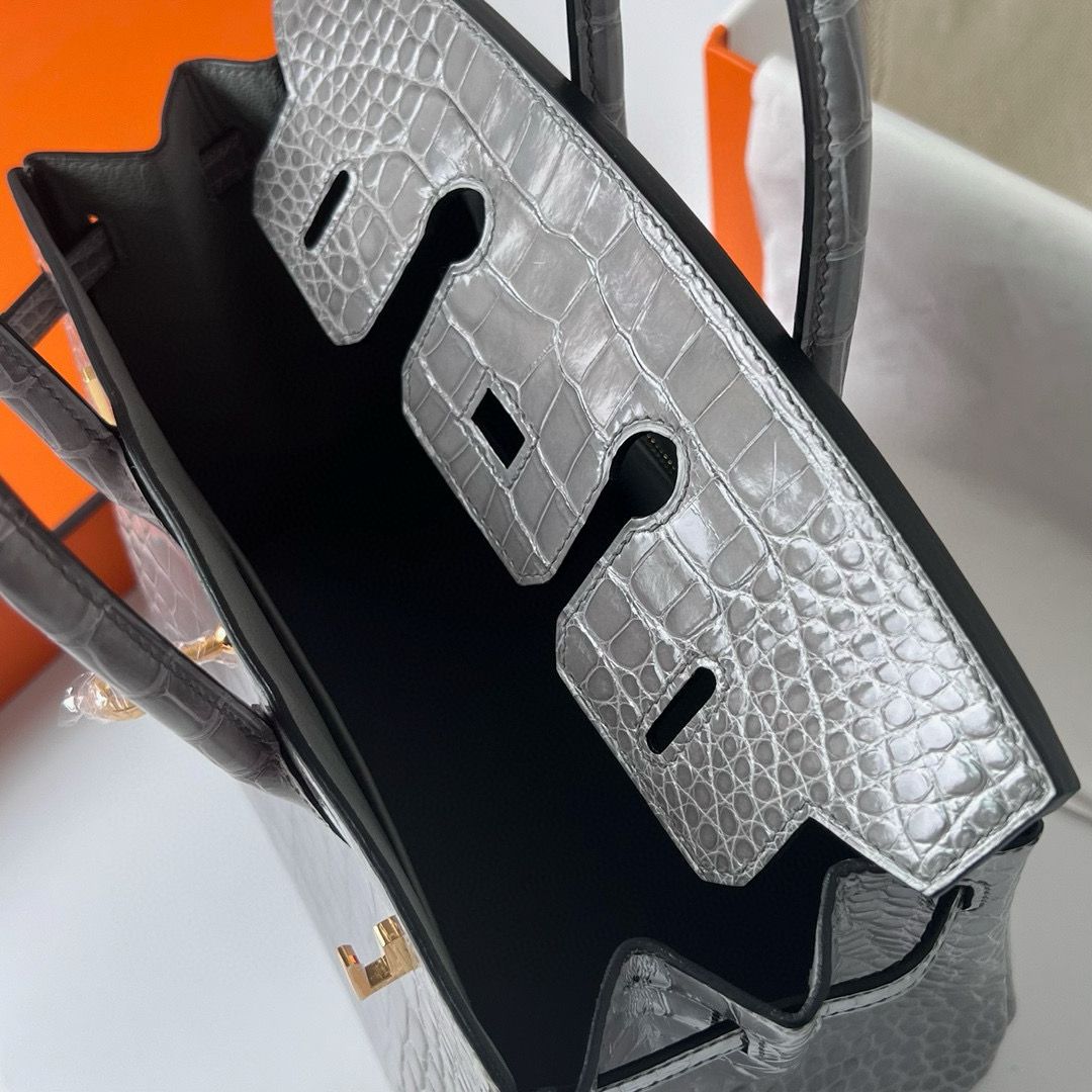 Hermes Birkin 25 Retourne Handmade Bag in Gris Ciment Shiny Alligator Leather - Image 8