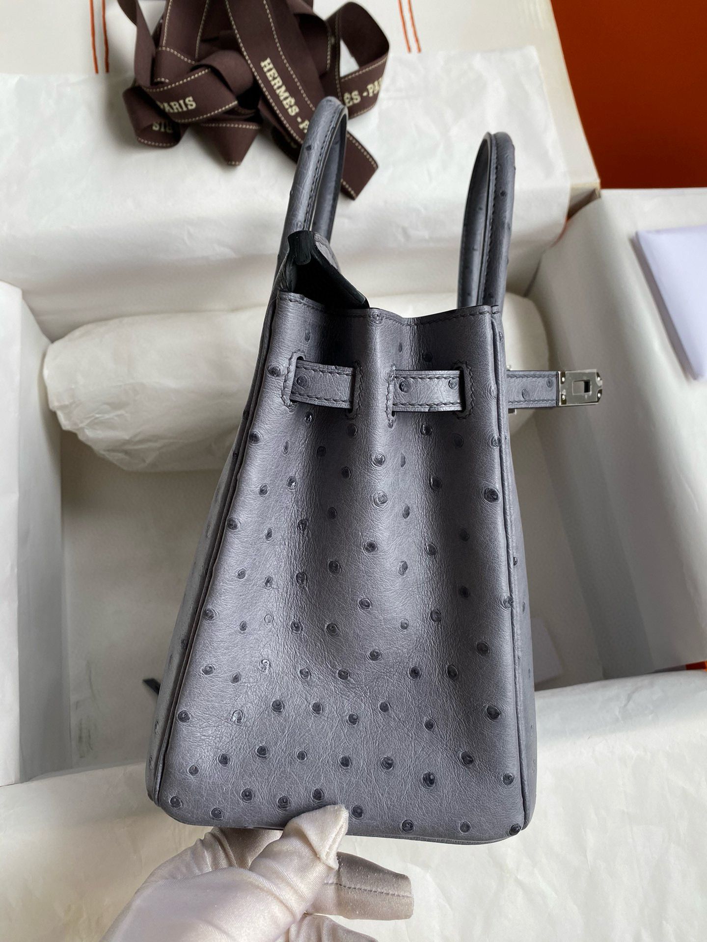 Hermes Birkin 25 Retourne Handmade Bag in Gris Agate Ostrich Leather - Image 6
