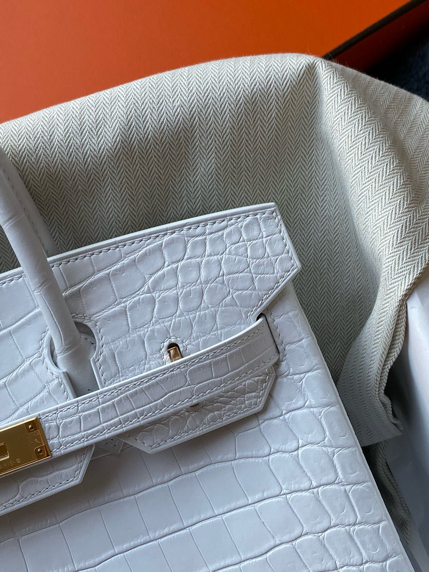 Hermes Birkin 30 Handmade Bag In White Crocodile Niloticus Matte Skin - Image 3