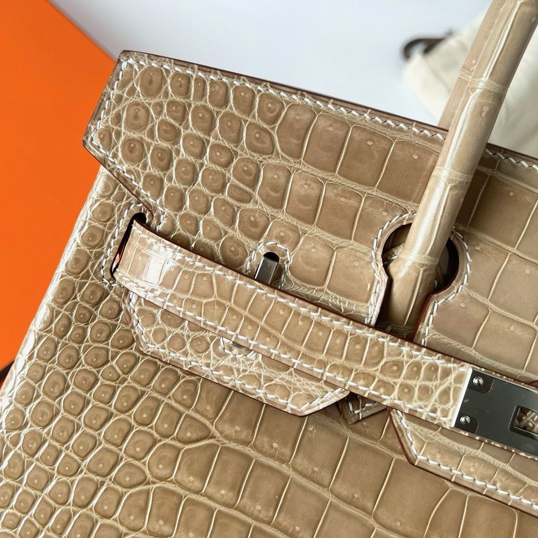 Hermes Birkin 30 Handmade Bag in Biscuit Crocodile Porosus Shiny Skin - Image 3