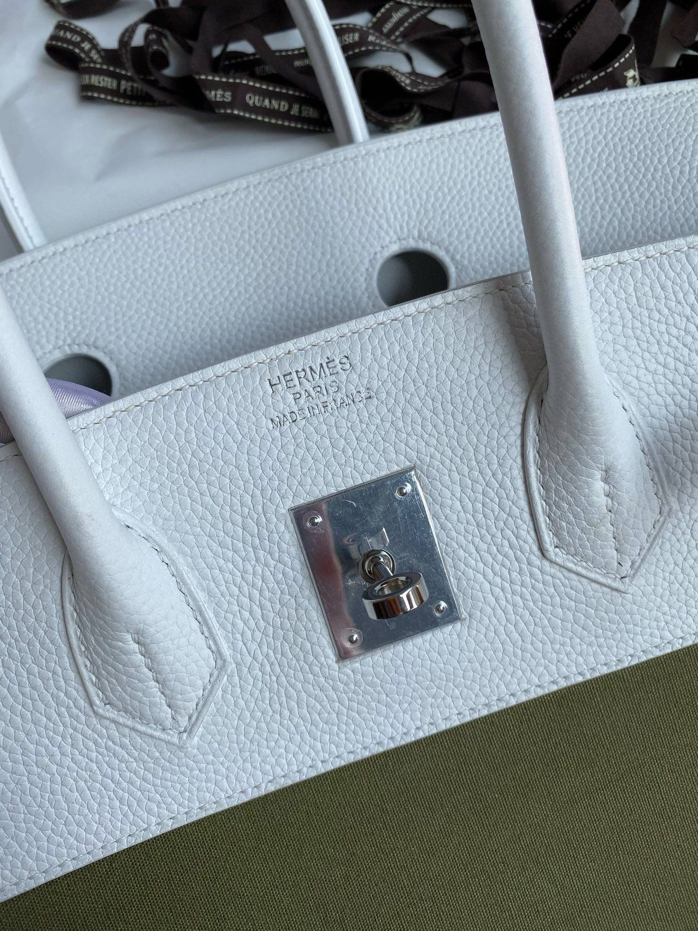 Hermes Birkin 35 Handmade Bag in Green Toile & White Clemence Leather - Image 9