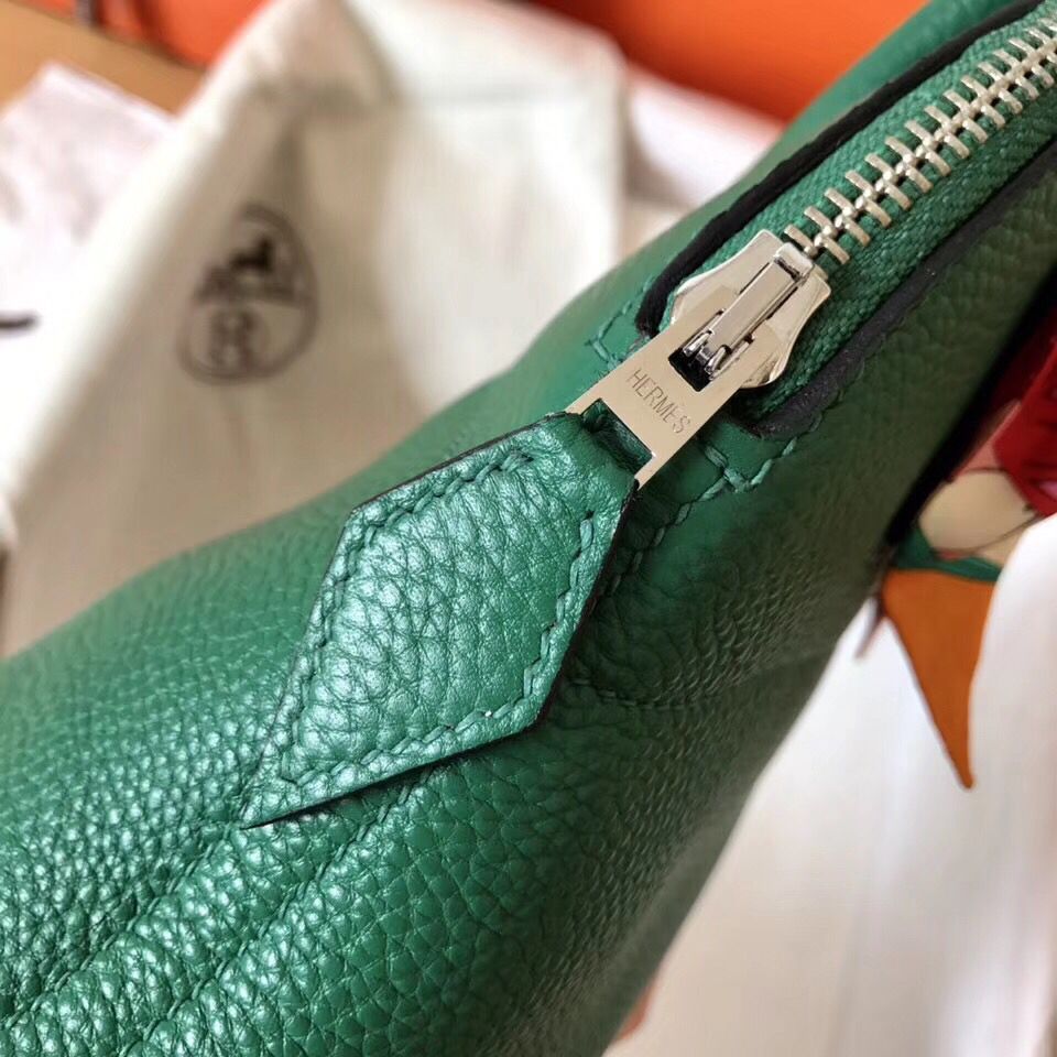 Hermes Bolide 27 Handmade Bag In Vert Vertigo Clemence Leather - Image 4