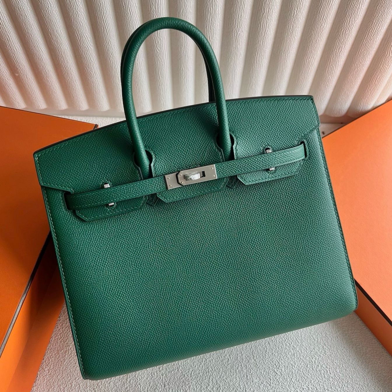 Hermes Birkin 25 Sellier Handmade Bag in Vert Moyen Epsom Calfskin
