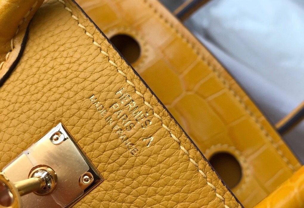 Hermes Touch Birkin 25cm Limited Edition Yellow Bag - Image 3