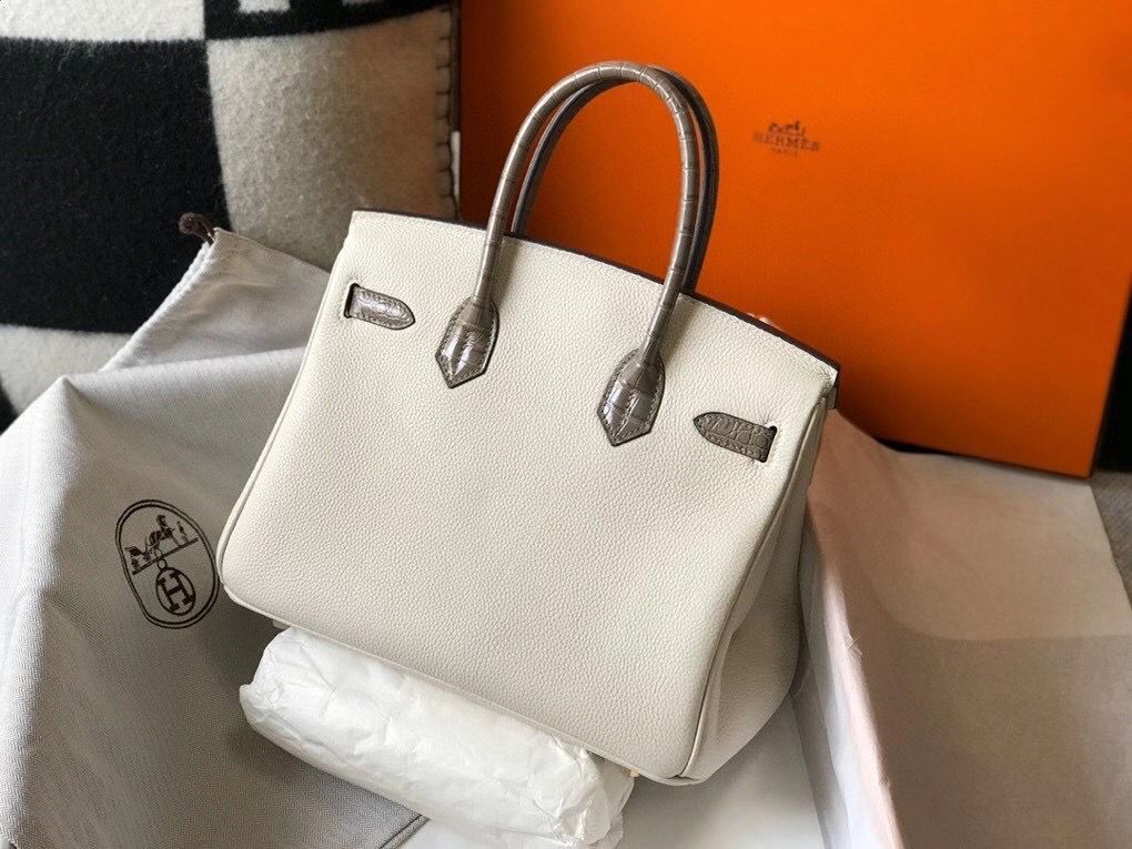 Hermes Touch Birkin 30cm Limited Edition White Bag - Image 3