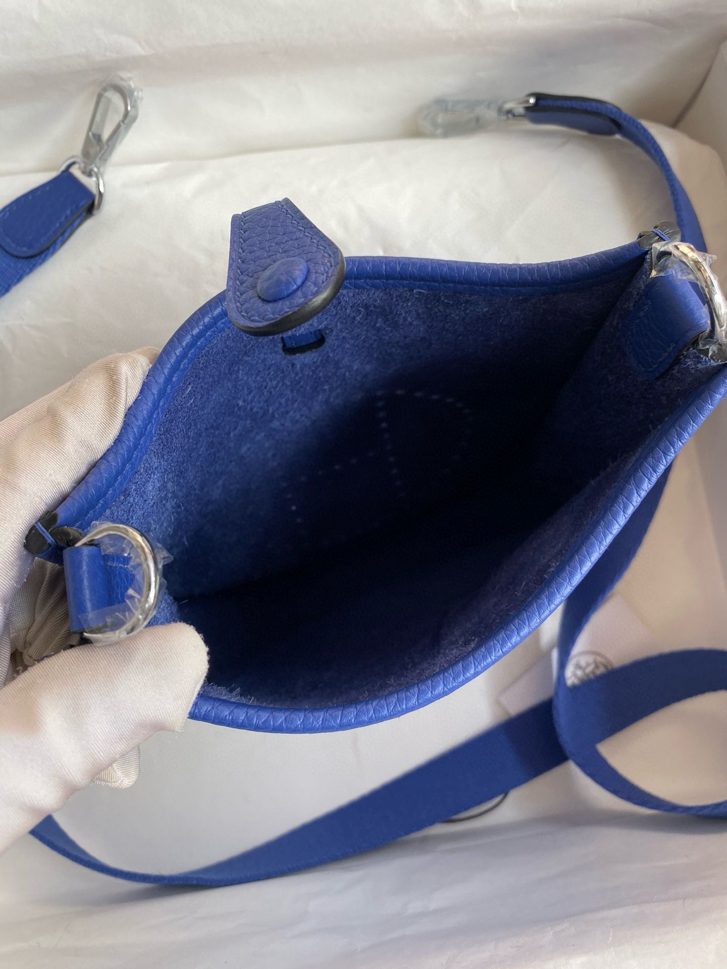 Hermes Evelyne Mini Handmade Bag in Blue Electric Clemence Leather - Image 7