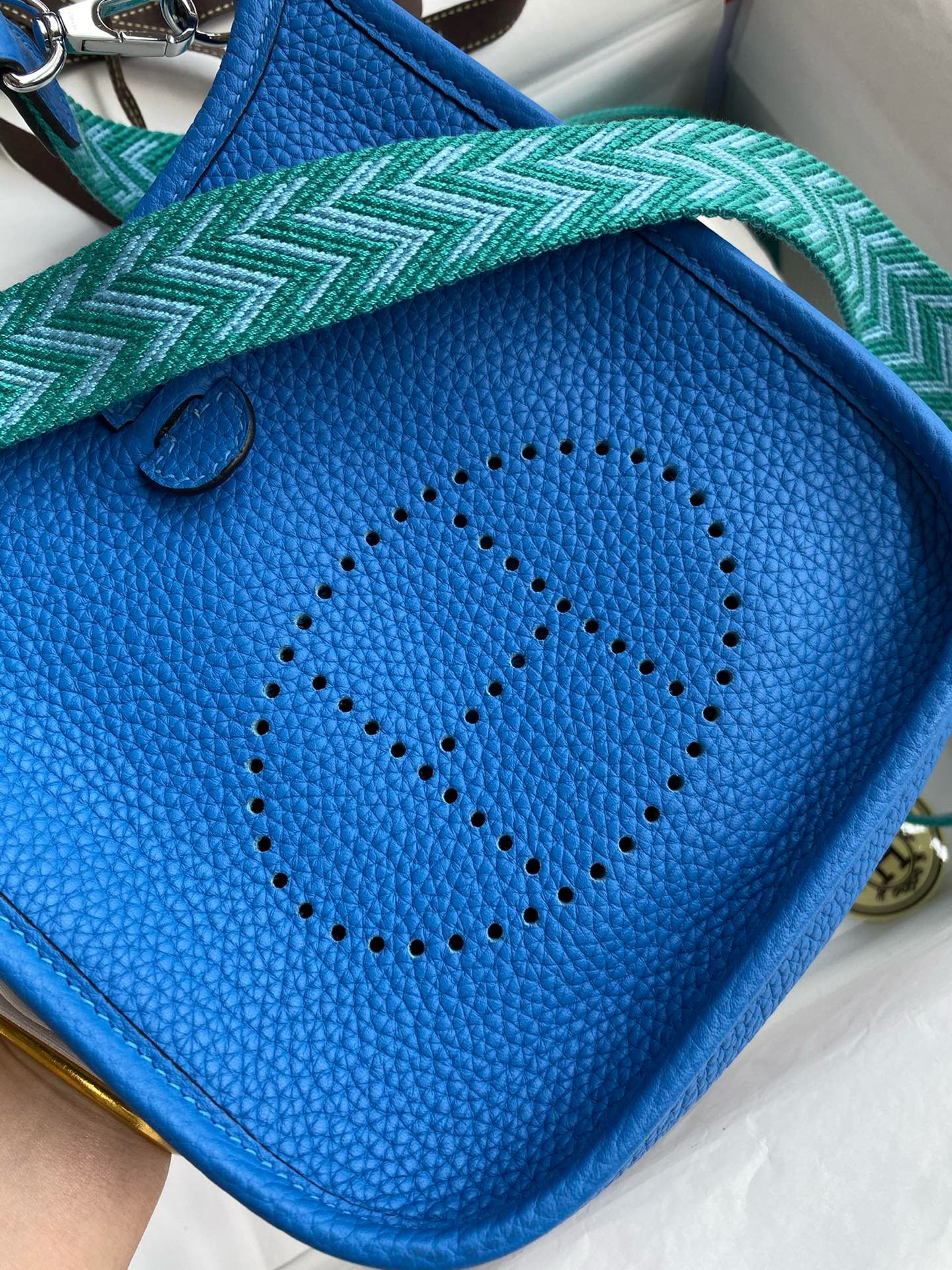 Hermes Evelyne Mini Handmade Bag in Blue Hydra Clemence Leather - Image 4