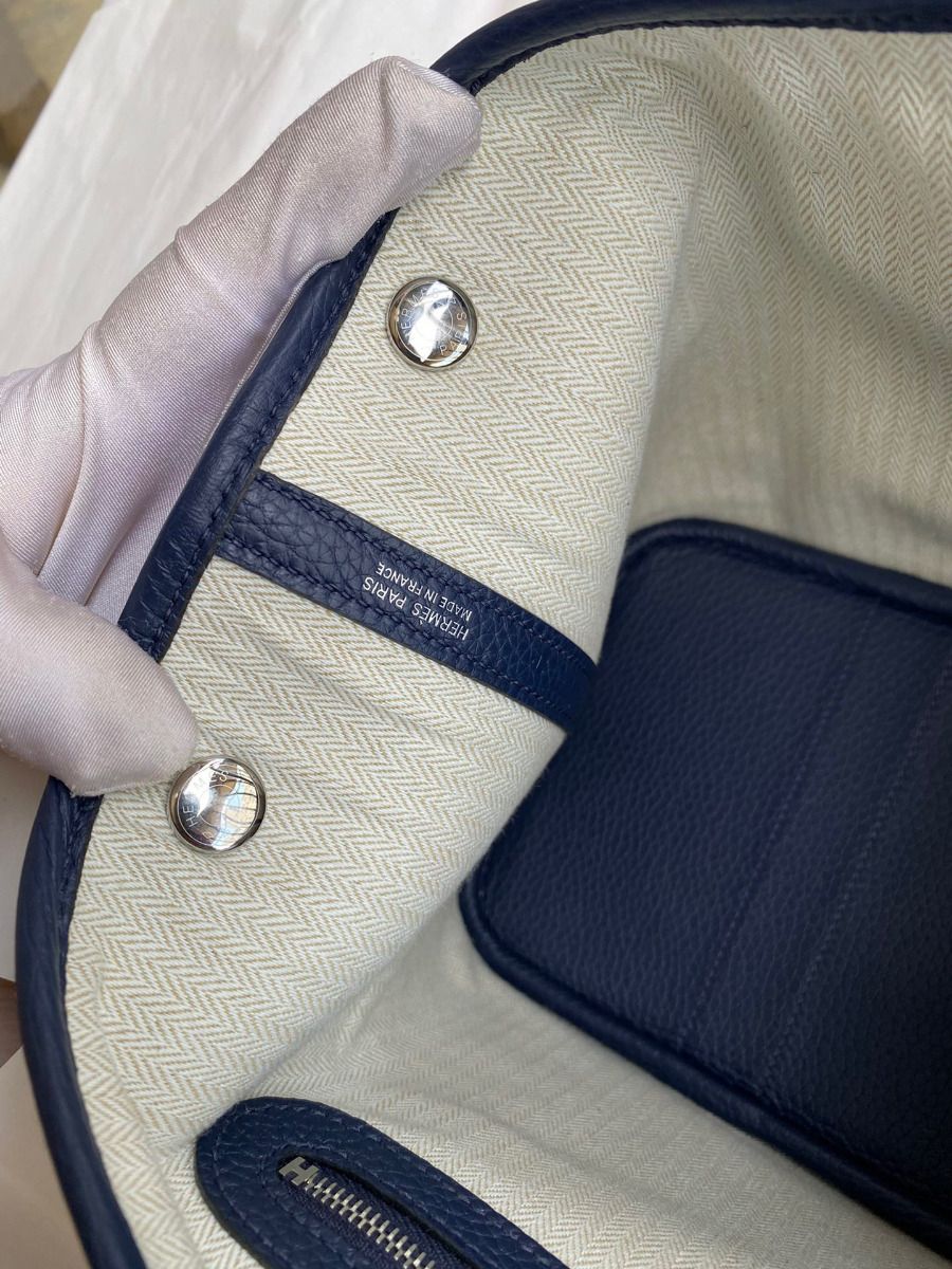 Hermes Garden Party 30 Handmade Bag in Toile and Blue Leather - Image 10