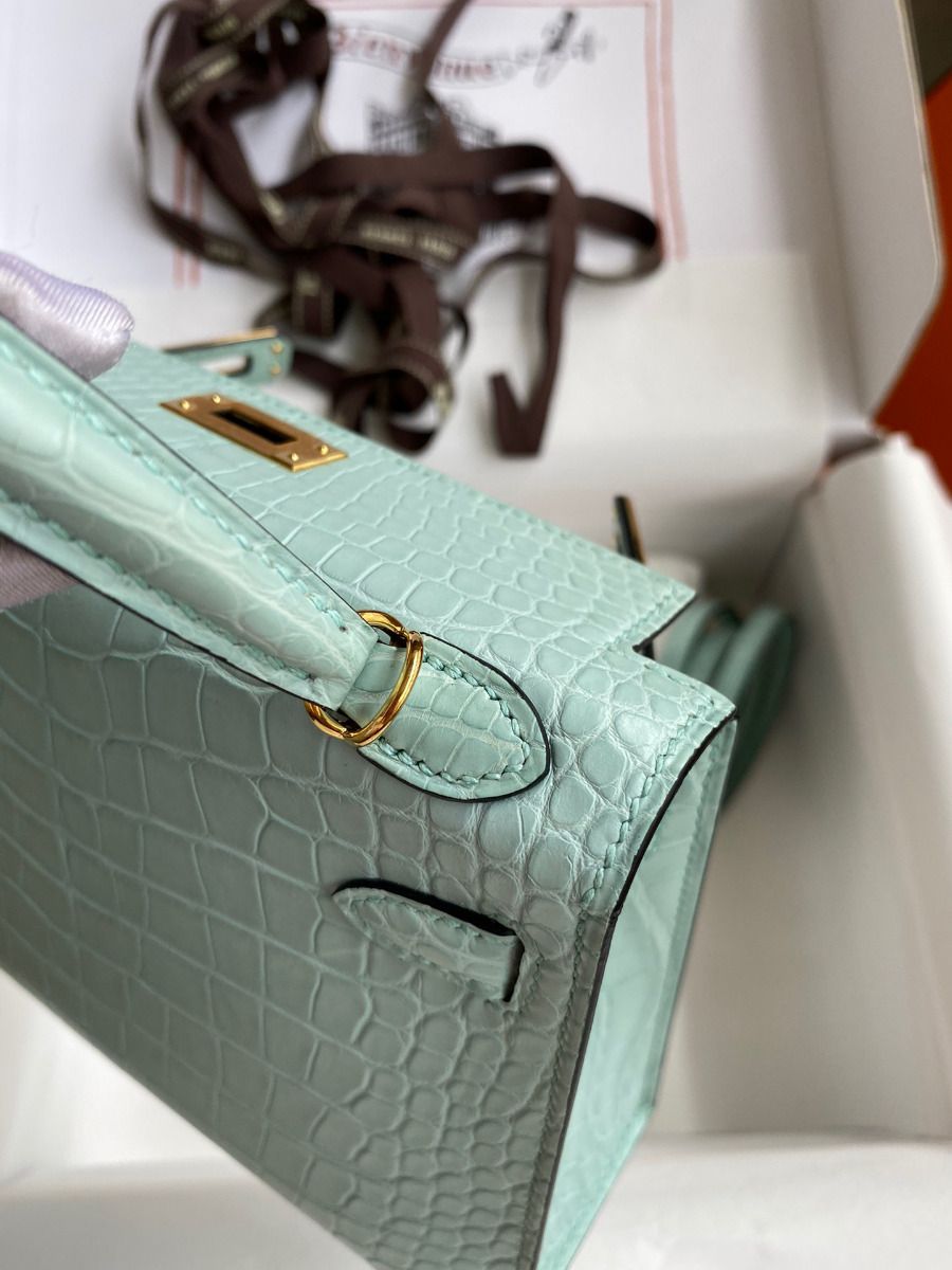 Hermes Kelly Mini II Sellier Handmade Bag In Vert D'eau Matte Alligator Leather - Image 8