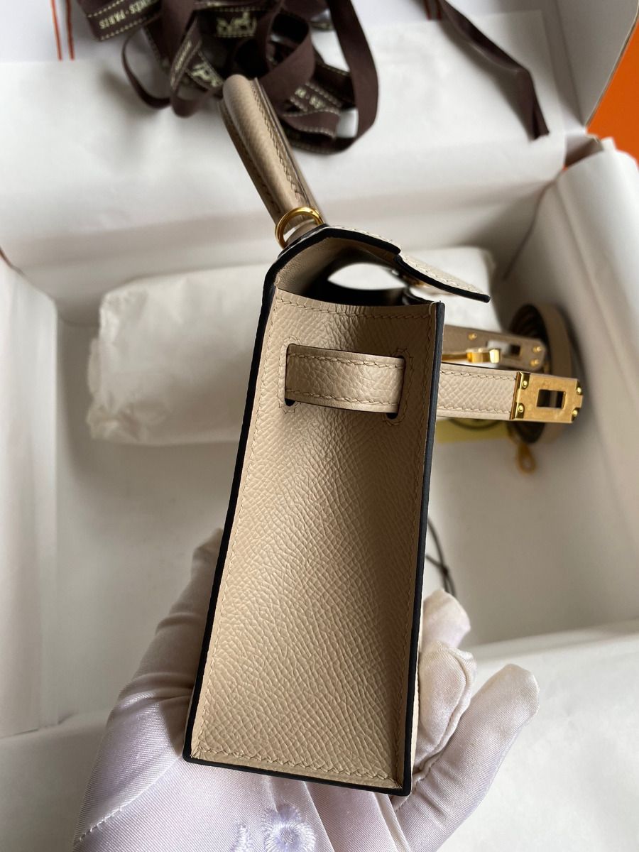 Hermes Kelly Mini II Sellier Bicolor Handmade Bag in Craie and Trench Epsom Calfskin - Image 7