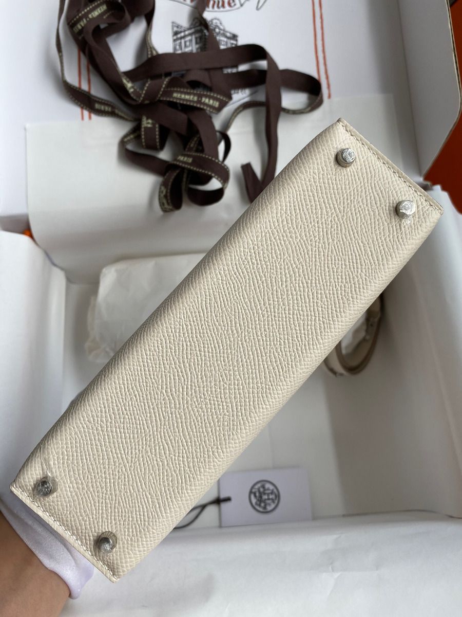Hermes Kelly Mini II Sellier Handmade Bag In Craie Epsom Calfskin - Image 4