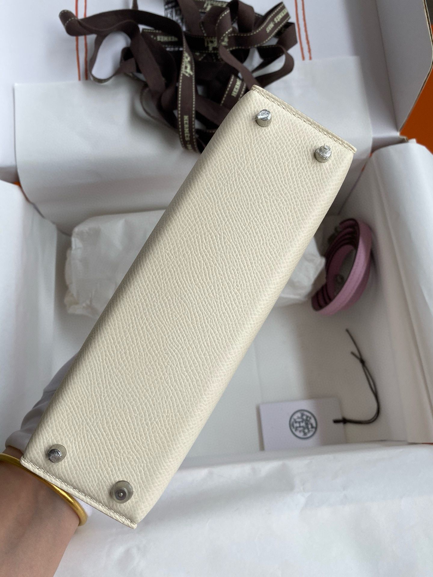 Hermes Kelly Mini II Sellier Bicolor Handmade Bag in Nata and Mauve Sylvestre Epsom Calfskin - Image 4