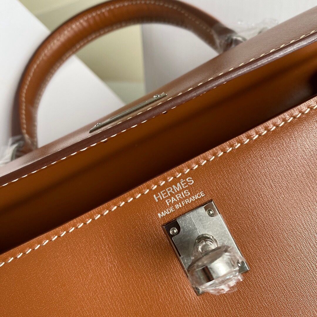 Hermes Kelly Sellier 25 Handmade Bag in Caramel Box Calfskin - Image 8