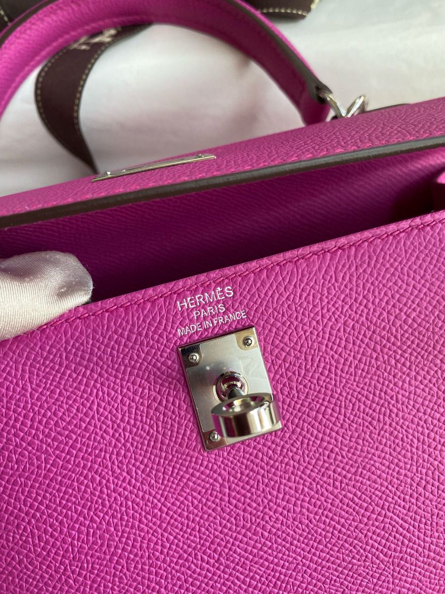 Hermes Kelly Sellier 25 Handmade Bag In Magnolia Epsom Calfskin - Image 8