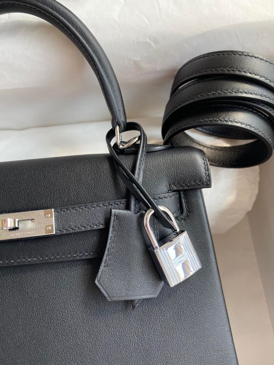 Hermes Kelly Retourne 25 Handmade Bag In Black Swift Calfskin - Image 4