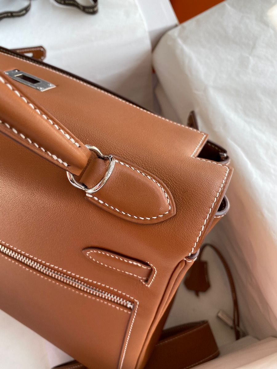 Hermes Kelly Lakis 32 Handmade Bag In Gold Swift Calfskin - Image 10