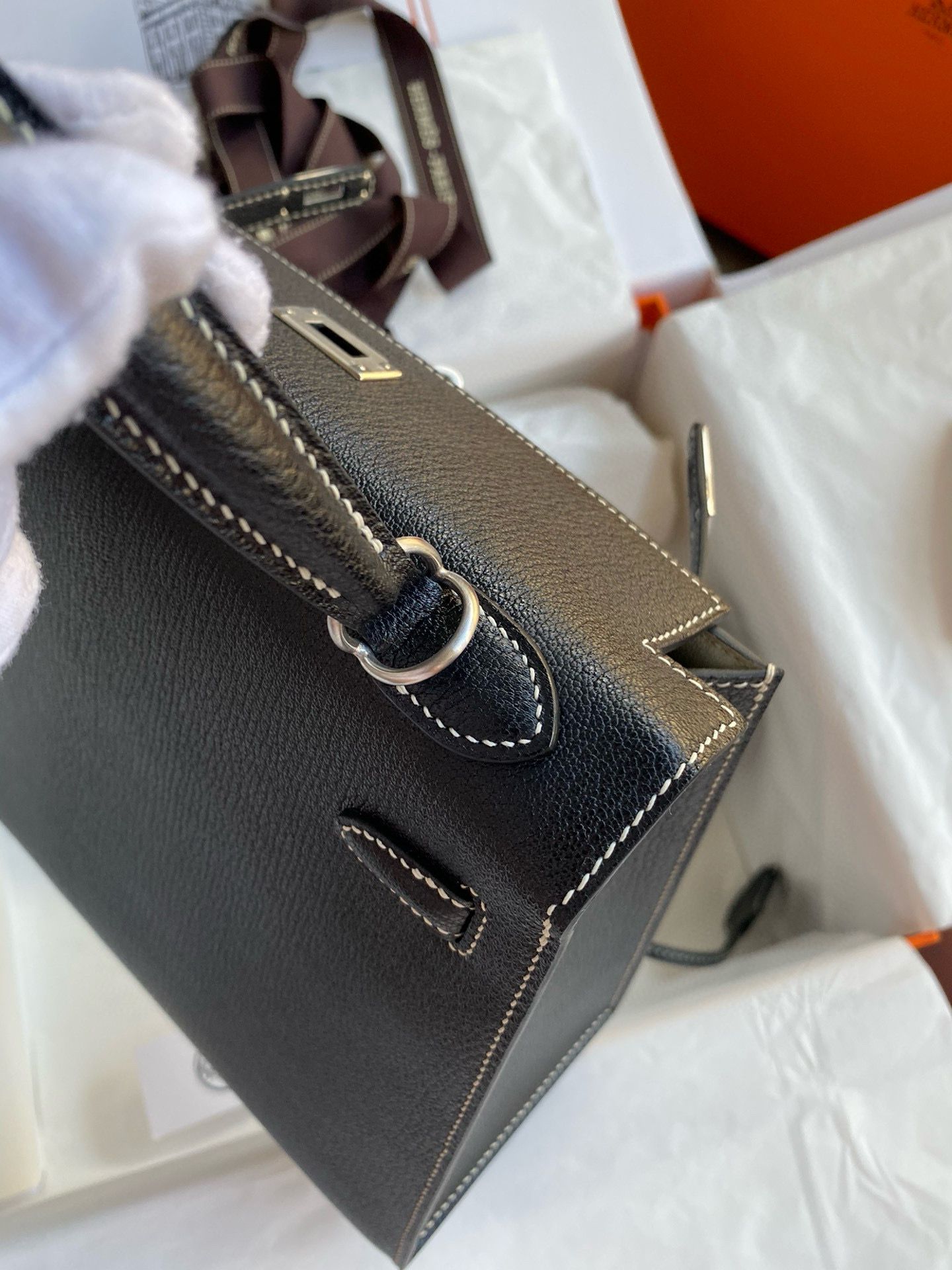 Hermes Kelly Sellier 25 Verso Handmade Bag in Black Mysore Chevre Goatskin - Image 7