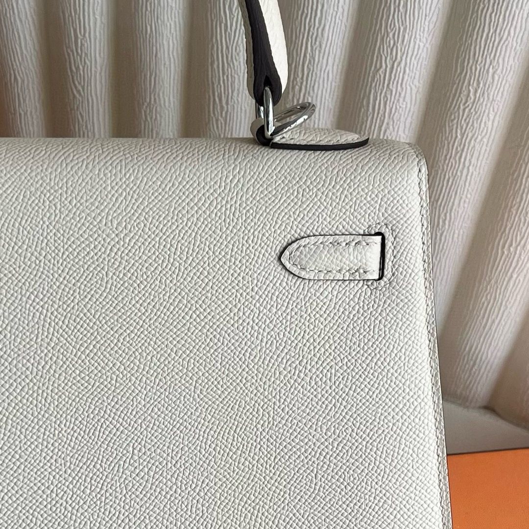 Hermes Kelly Sellier 25 Verso Handmade Bag in Craie and Biscuit Epsom Calfskin - Image 7