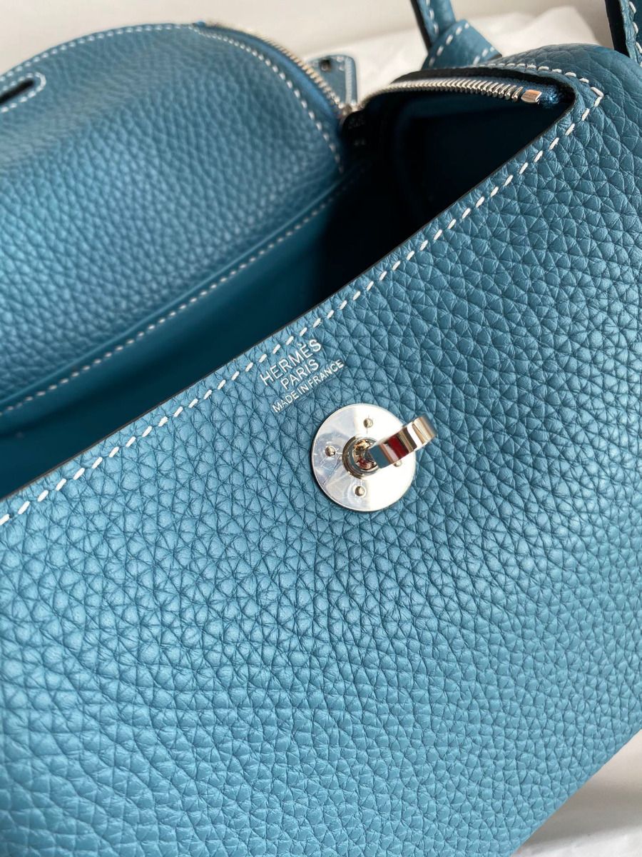 Hermes Mini Lindy Handmade Bag In Blue Jean Clemence Leather - Image 9