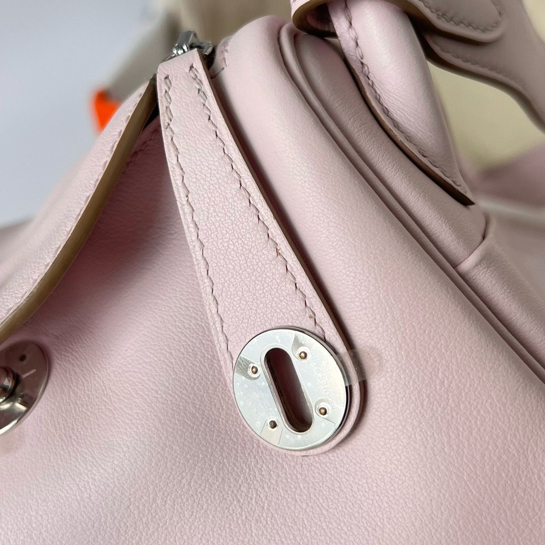Hermes Mini Lindy Handmade Bag In Mauve Pale Swift Leather - Image 3