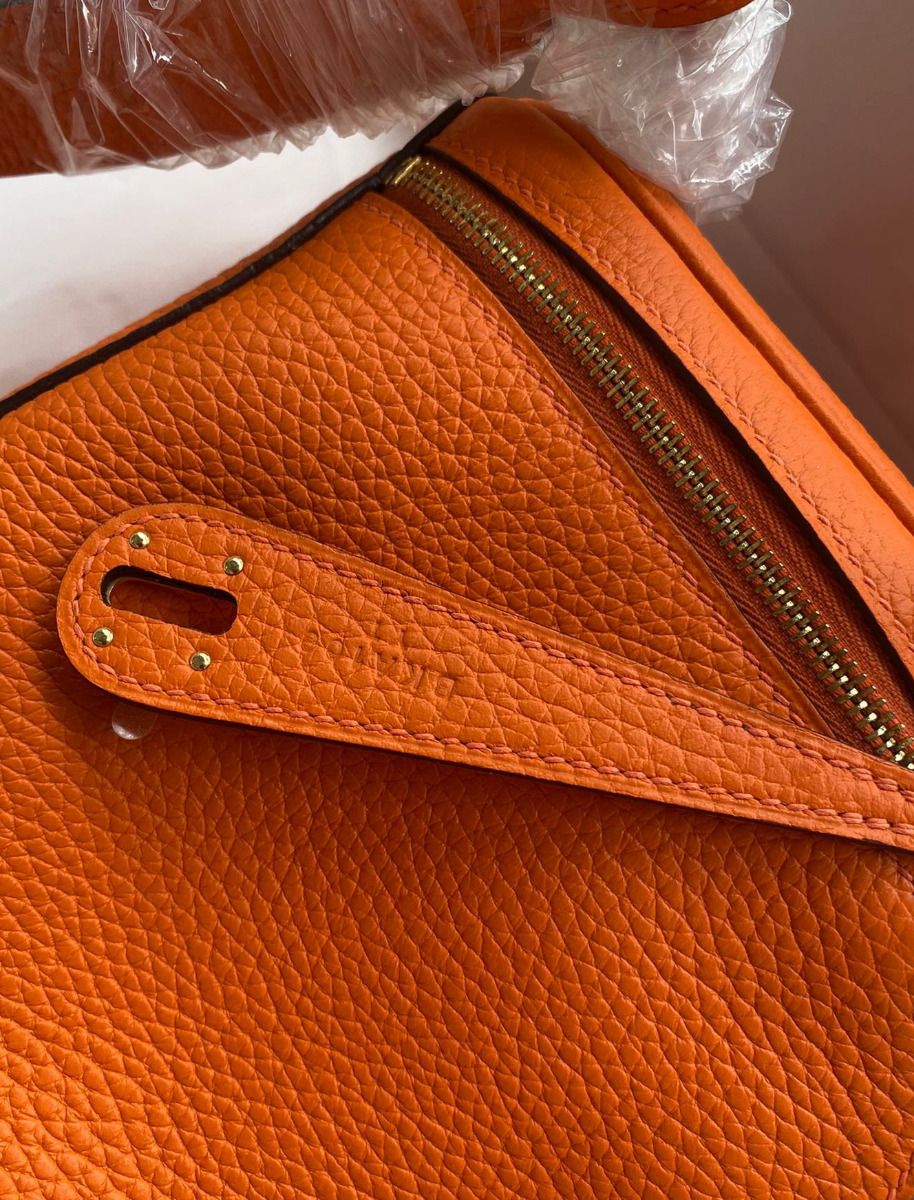Hermes Lindy 26 Handmade Bag In Orange Clemence Leather - Image 6