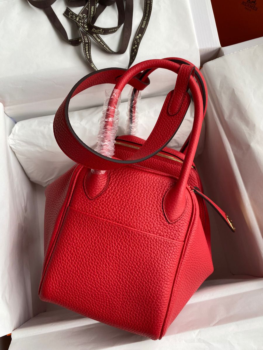 Hermes Lindy 26 Handmade Bag In Red Clemence Leather - Image 3