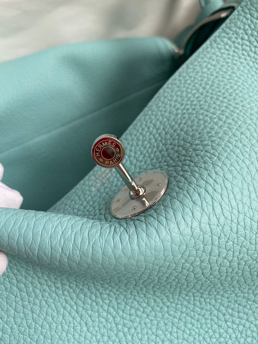 Hermes Lindy 30 Handmade Bag In Blue Atoll Clemence Leather - Image 10