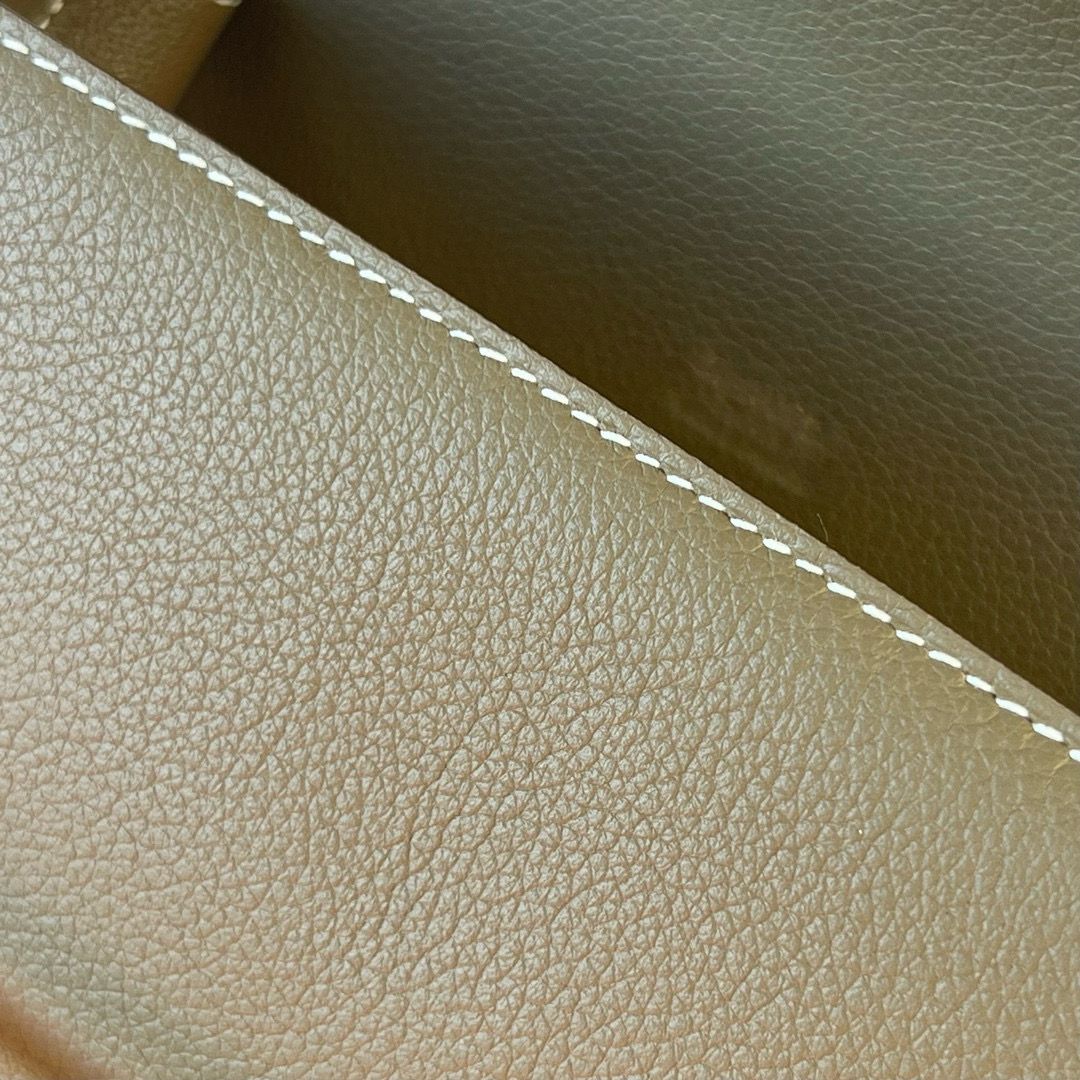 Hermes Roulis Mini 18 Bag in Taupe Evercolor Calfskin - Image 8