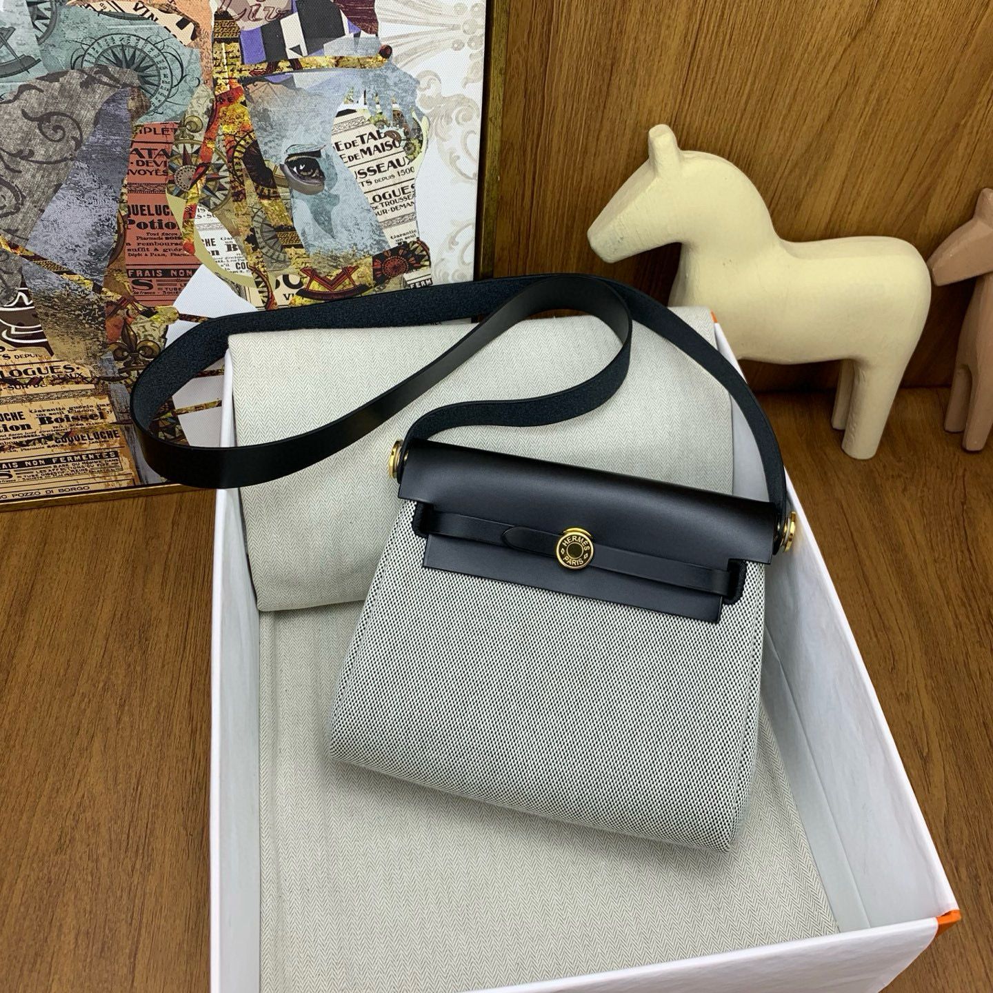 Hermes Herbag Zip 20 Bag in Grey Canvas and Black Hunter Calfskin - Image 4