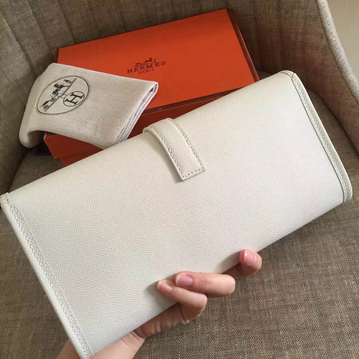 Hermes Jige Elan 29 Clutch Bag In White Epsom Calfskin - Image 3