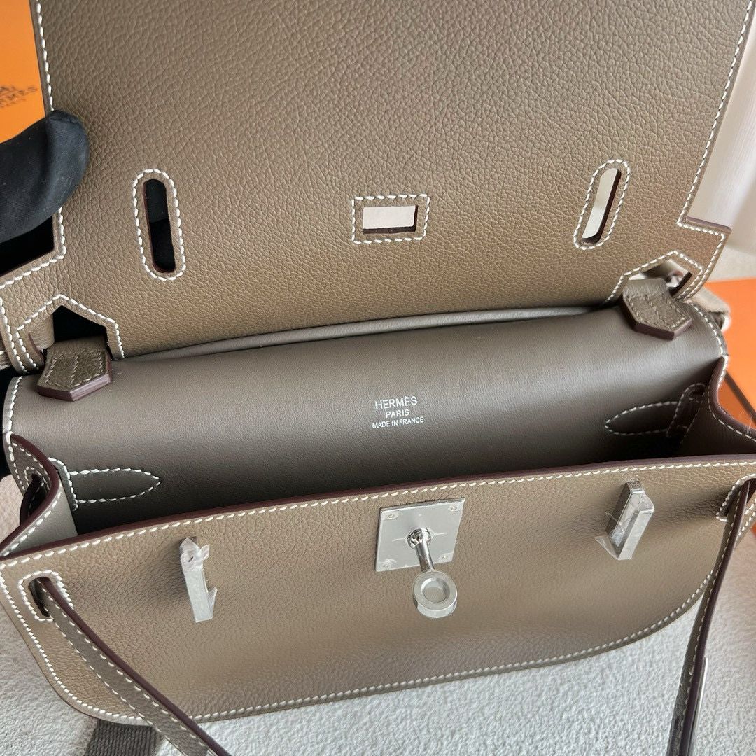 Hermes Jypsiere Mini Handmade Bag in Taupe Evercolor Calfskin - Image 7