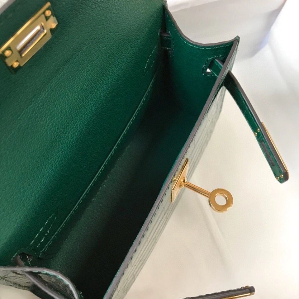 Hermes Kelly Mini II Bag In Green Embossed Crocodile Leather - Image 9