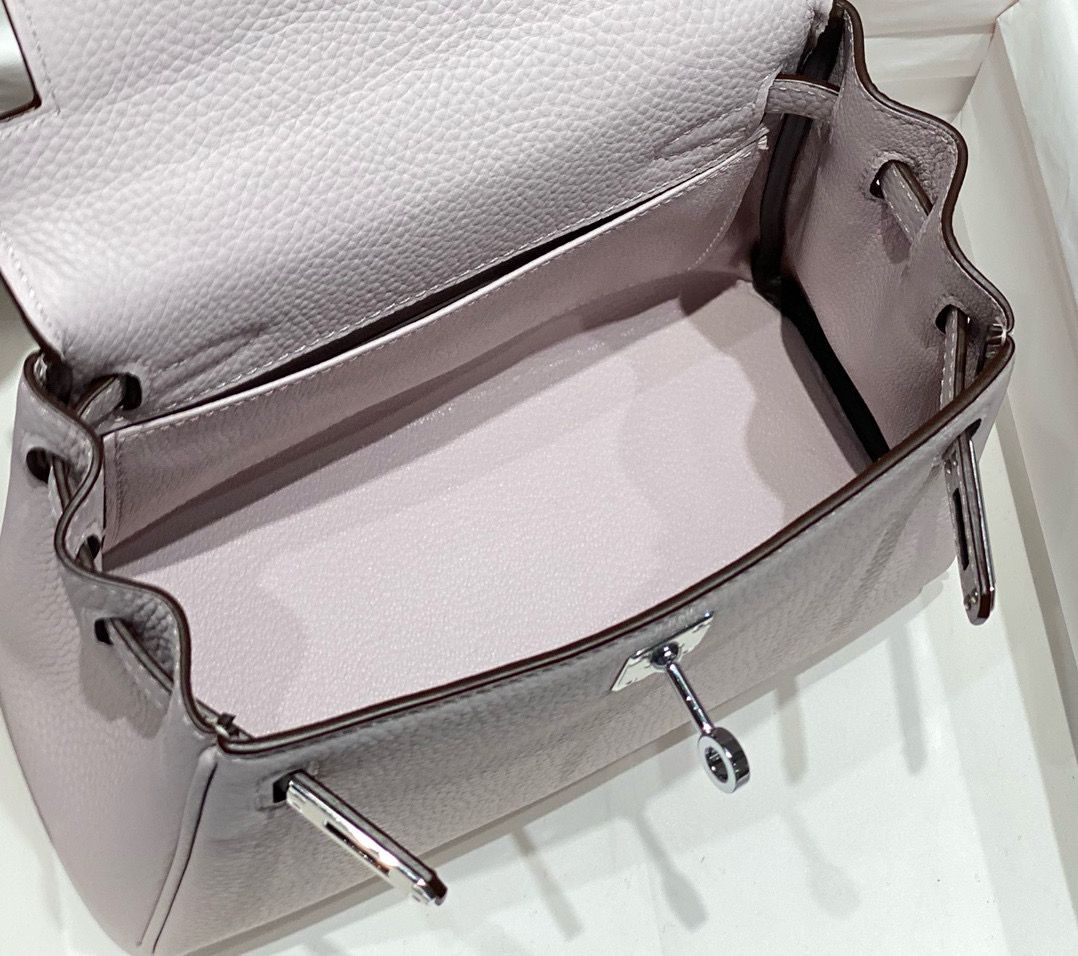 Hermes Kelly 20cm Bag In Mauve Pale Clemence Leather PHW - Image 10