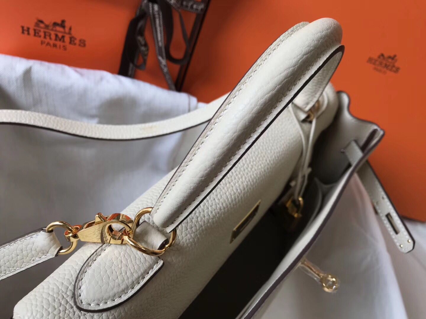 Hermes Kelly 32cm Bag In Beton Clemence Leather GHW - Image 5